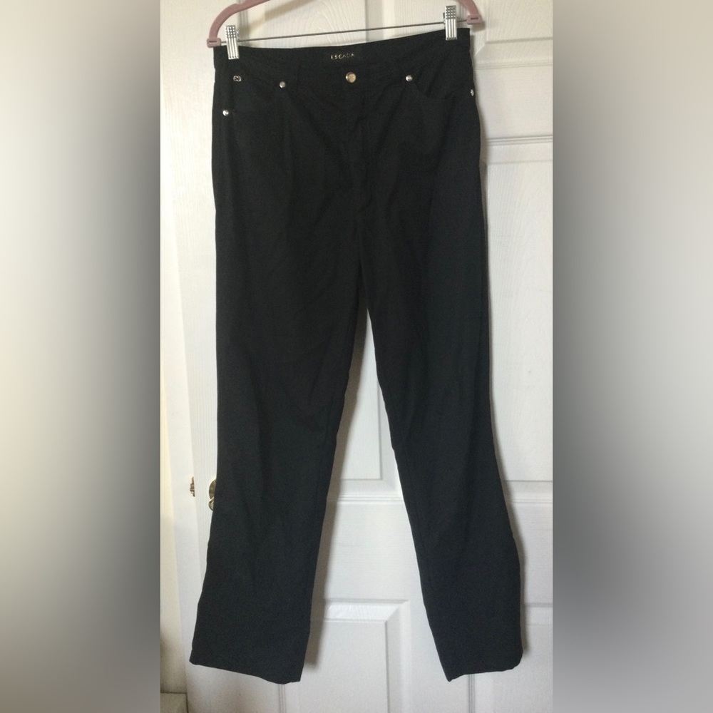 ESCADA Straight Leg Jeans